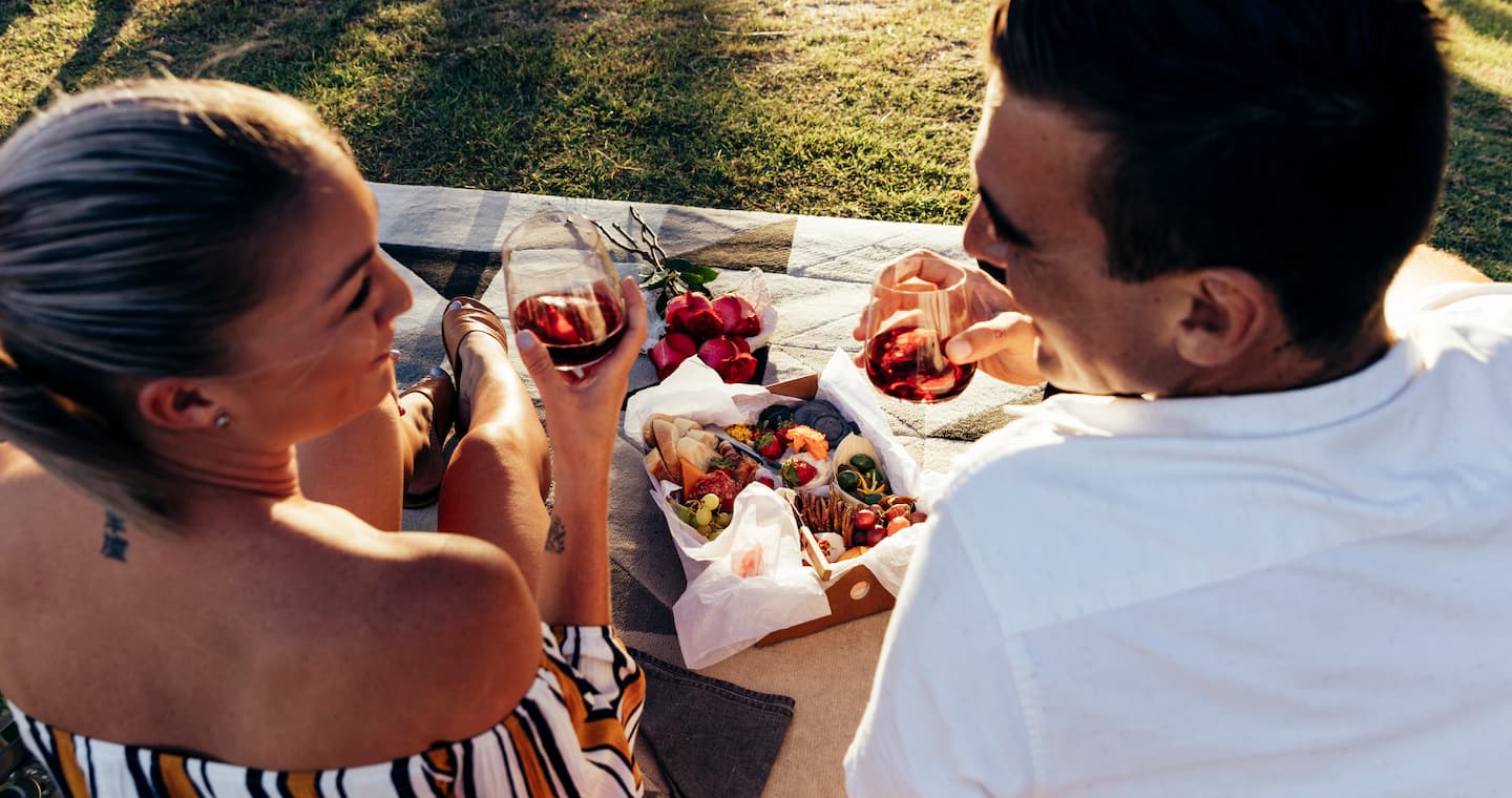 A couple having a romantic picnic in Waterbury, VT